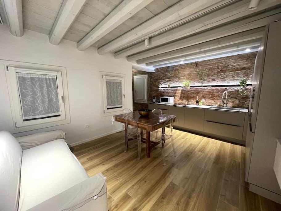 Antico Rudere Luxury Apartment Chioggia Luaran gambar